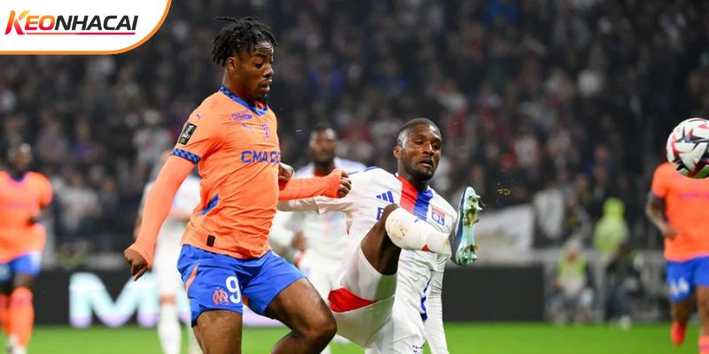 Marseille vs Lyon luôn là cặp đấu cân bằng Marseille vs Lyon luôn là cặp đấu cân bằng